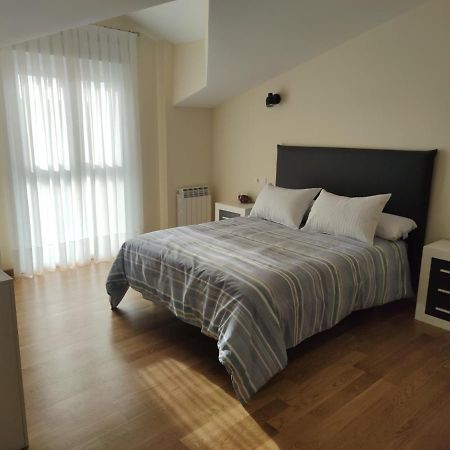 Chalet Con Amplio Jardin カサラレイナ エクステリア 写真