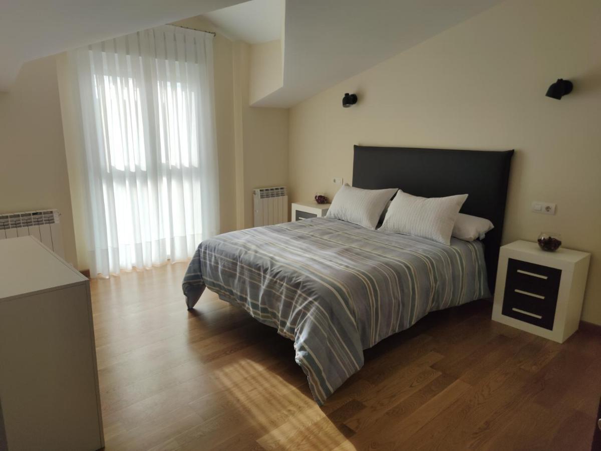 Chalet Con Amplio Jardin カサラレイナ エクステリア 写真
