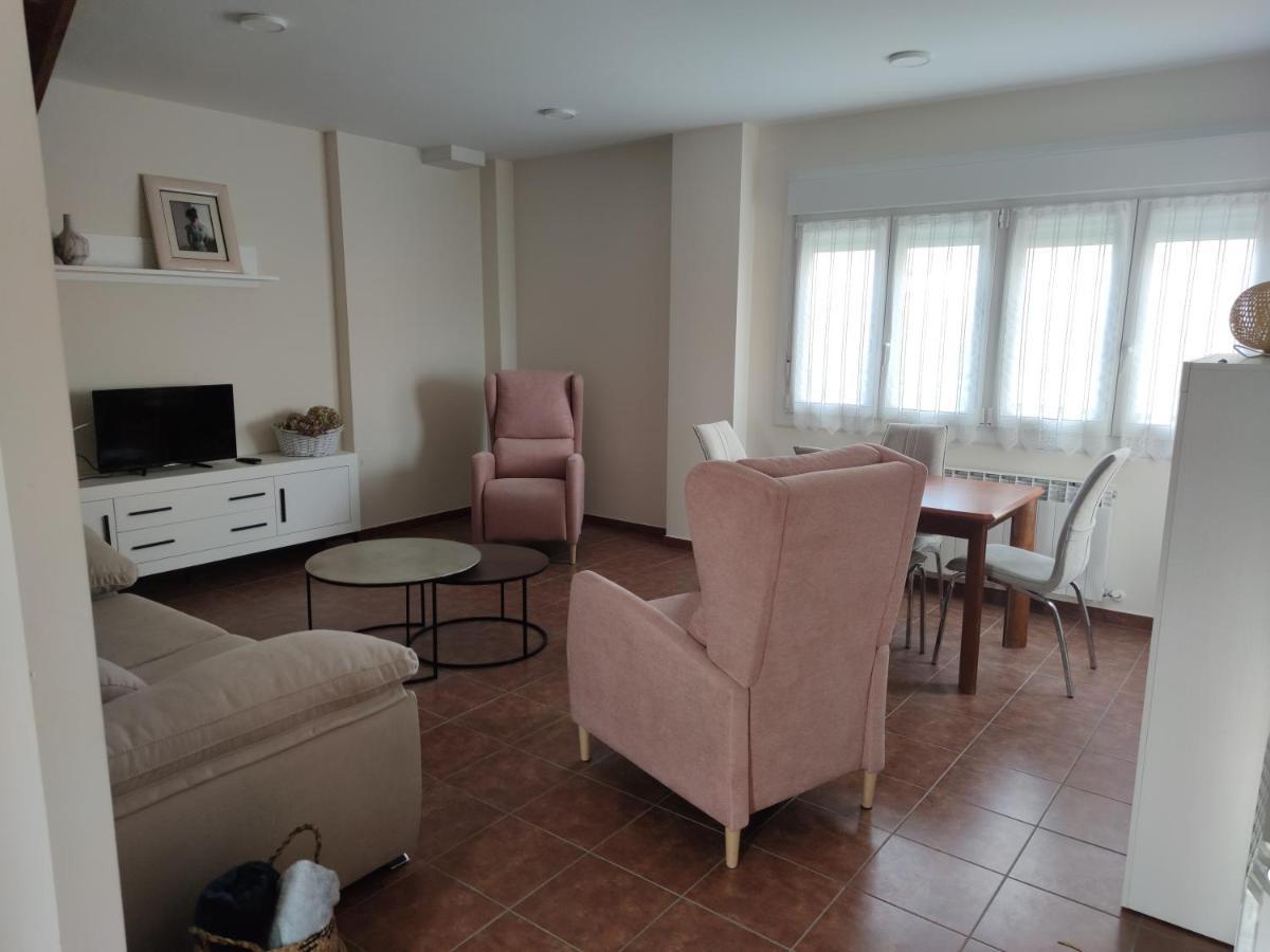 Chalet Con Amplio Jardin カサラレイナ エクステリア 写真
